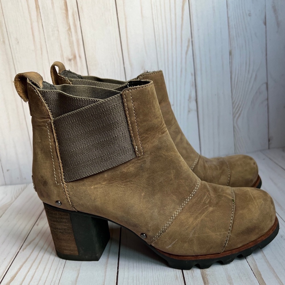 Sorel Lolla Chelsea Boots Womens Tan Leather Waterproof Block Heel Size 8